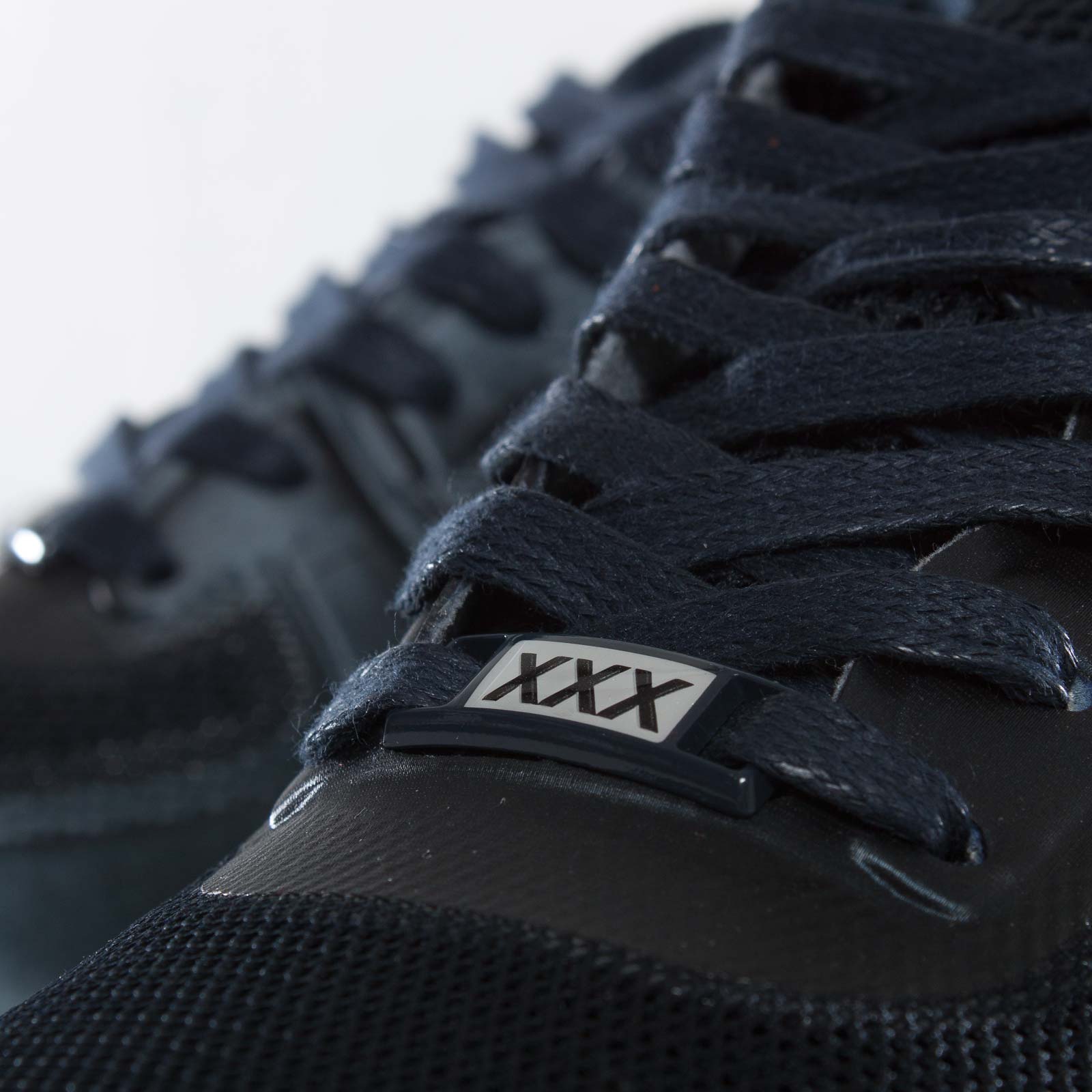 nike-lunar-force-1-fuse-dark-obsidian-volt-10 Nike Lunar Force 1 Fuse Dark Obsidian Volt 10