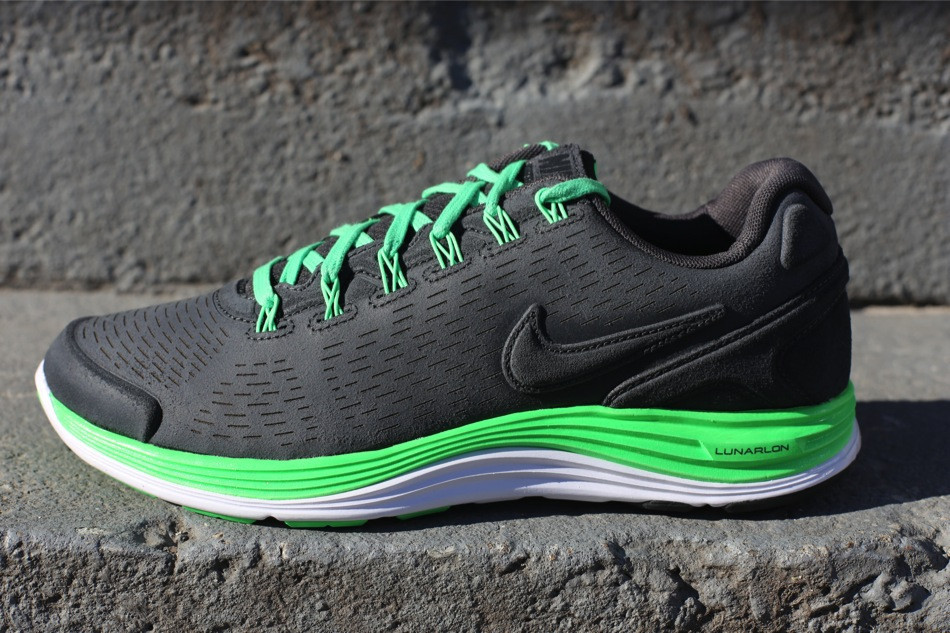 nike-lunarglide-4-ext-anthracite-poison-green-1 Nike Lunarglide 4 Ext Anthracite Poison Green 1