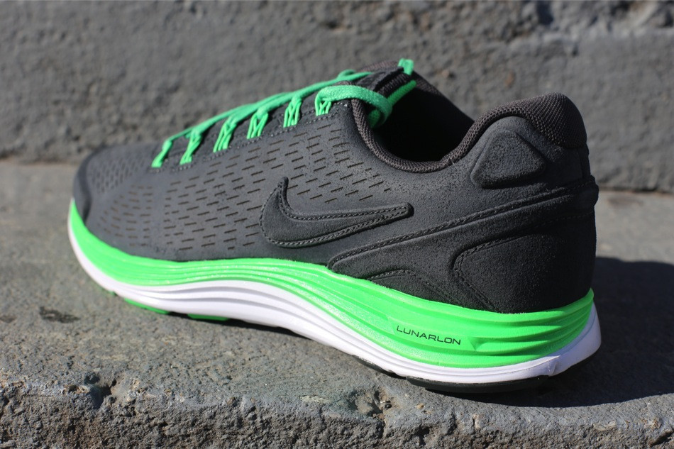 nike-lunarglide-4-ext-anthracite-poison-green-3 Nike Lunarglide 4 Ext Anthracite Poison Green 3