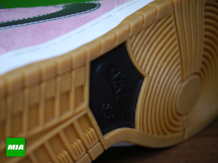 nike-sb-dunk-high-when-pigs-fly-arriving-at-additional-retailers-02 Nike Sb Dunk High When Pigs Fly Arriving At Additional Retailers 02