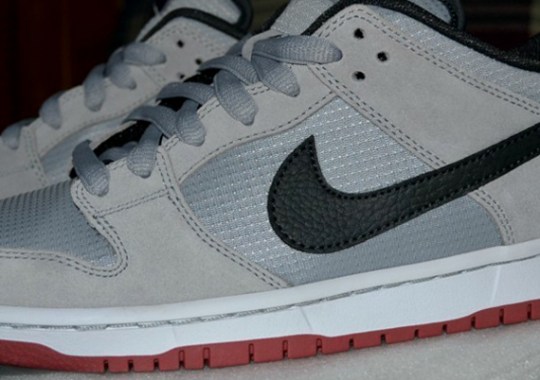 Nike SB Dunk Low “Infrared” Sample