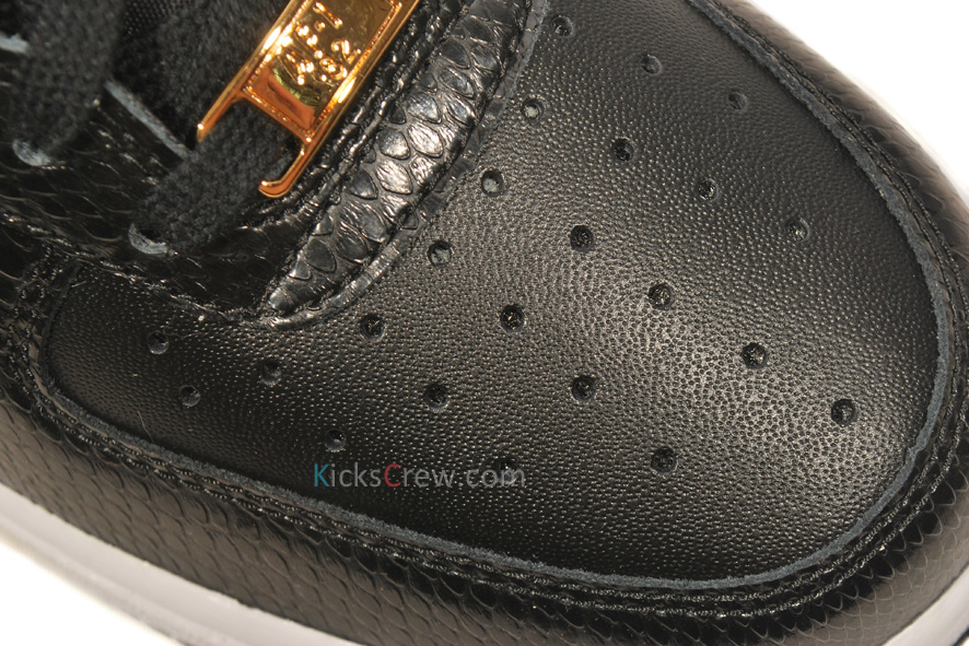 nike-wmns-air-force-1-low-black-metallic-gold-white-2 Nike Wmns Air Force 1 Low Black Metallic Gold White 2