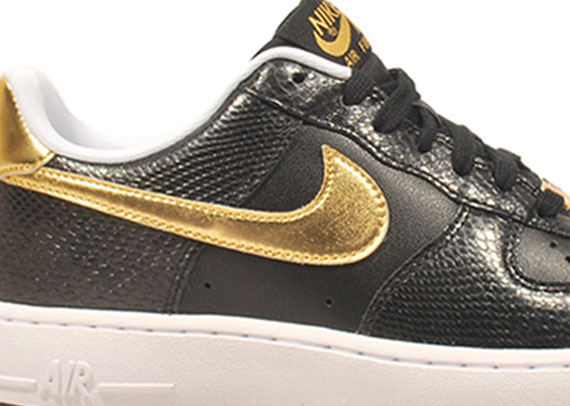 Nike WMNS Air Force 1 Low – Black Snake – Gold