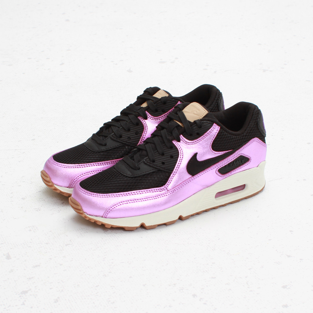 nike-wmns-air-max-90-black-sr-purple-4 Nike Wmns Air Max 90 Black Sr Purple 4