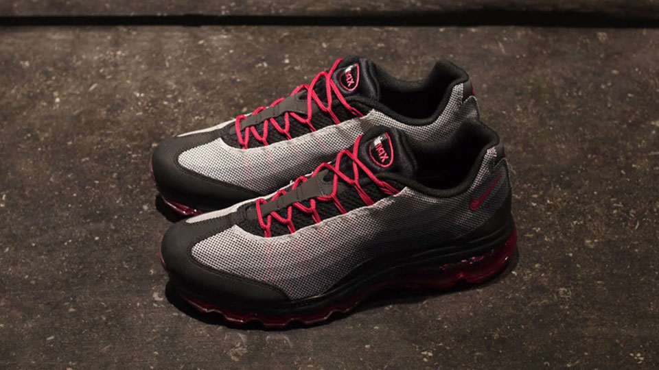 nike-wmns-air-max-95-dynamic-flywire-grey-black-red-1 Nike Wmns Air Max 95 Dynamic Flywire Grey Black Red 1