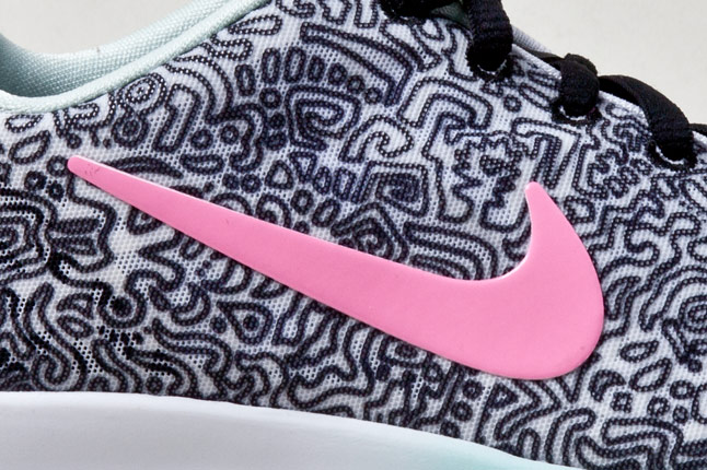 nike-wmns-free-tr-fit-3-squiggles-6 Nike Wmns Free Tr Fit 3 Squiggles 6