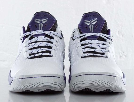 Nike Zoom Kobe Venomenon Available 10