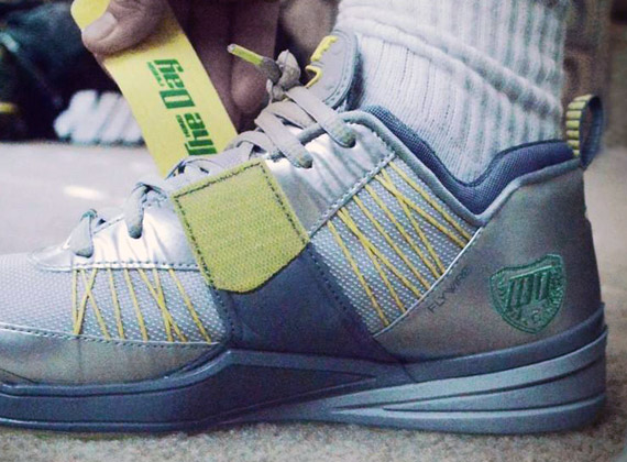 Nike Zoom Revis “Oregon Ducks” PE