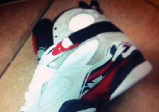 Air Jordan VIII “Bugs” 2013 Retro