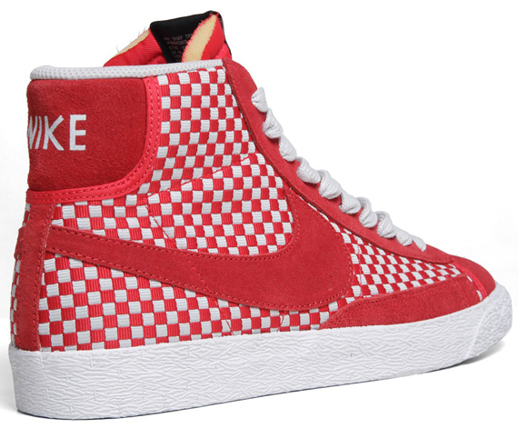 Woven Nike Blazer Mid 8