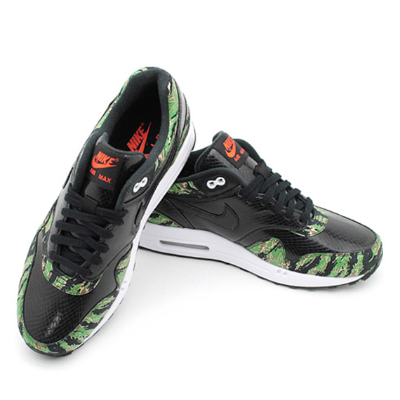 Posteridad manga revista atmos x Nike Air Max 1 "Animal Camo" Pack - SneakerNews.com