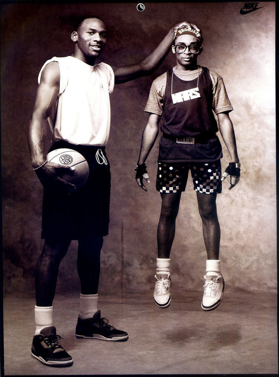 50 Iconic Michael Jordan Photos 19