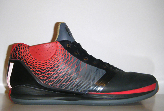 adidas Rose 3.5 Low Sample - SneakerNews.com