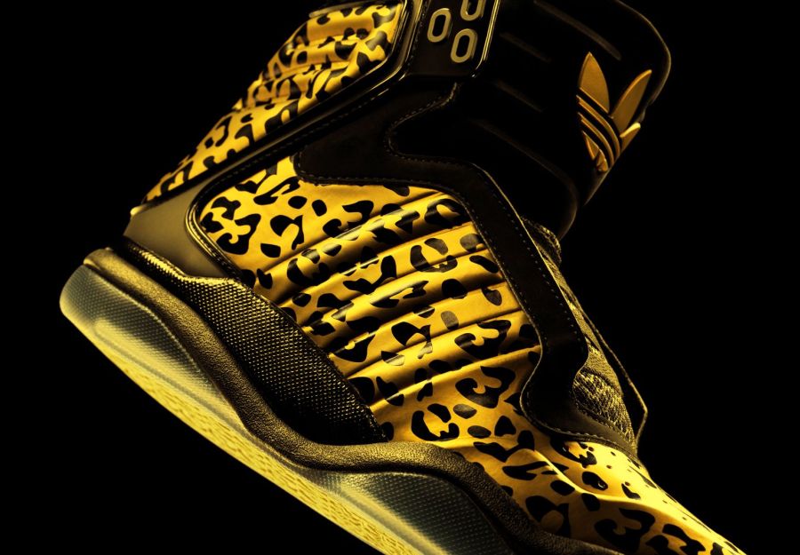 Adidas Originals Ts Lite Amr Trophy Hunter 03