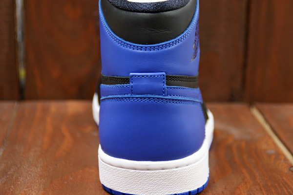 air-jordan-1-retro-high-og-royal-02 Air Jordan 1 Retro High Og Royal 02