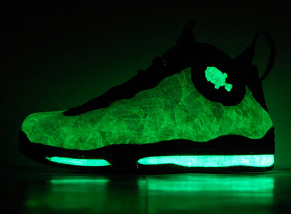 nike air foamposite max Zwart