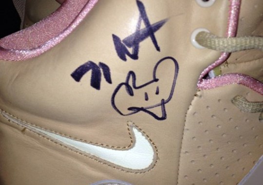Nike Air Yeezy “Net” – Autographed by Kanye West