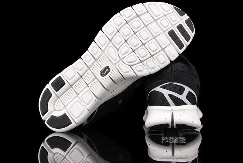 nike-free-run-2-ext-black-wolf-grey-summit-white-3 Nike Free Run 2 Ext Black Wolf Grey Summit White 3