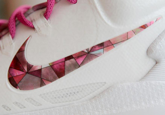 Nike KD V "Aunt Pearl" - 2013 Kay Yow Collection