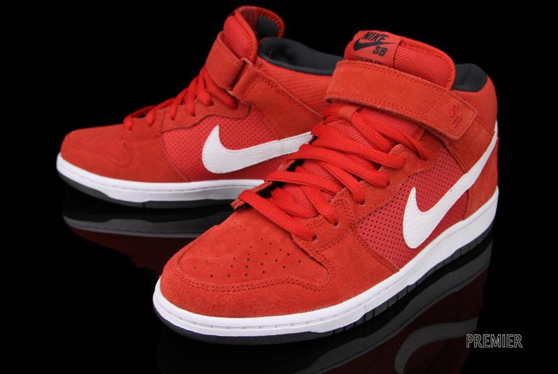 nike-sb-dunk-mid-pro-hyper-red-2 Nike Sb Dunk Mid Pro Hyper Red 2