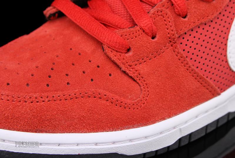 nike-sb-dunk-mid-pro-hyper-red-4 Nike Sb Dunk Mid Pro Hyper Red 4