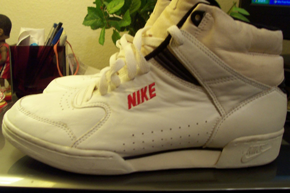 Nike Vintage 80s Sample 01