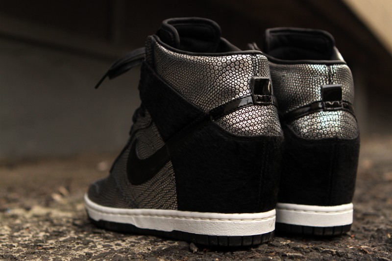 nike-wmns-dunk-sky-high-new-york-3 Nike Wmns Dunk Sky High New York 3