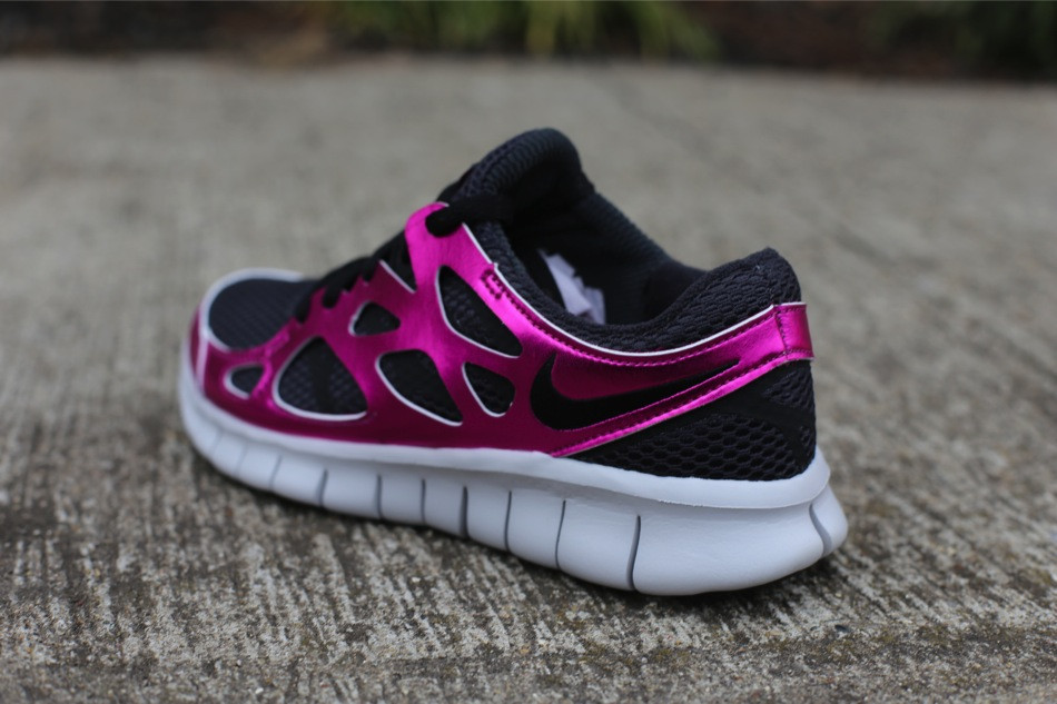 nike-wmns-free-run-2-prm-ext-black-rave-pink-3 Nike Wmns Free Run 2 Prm Ext Black Rave Pink 3