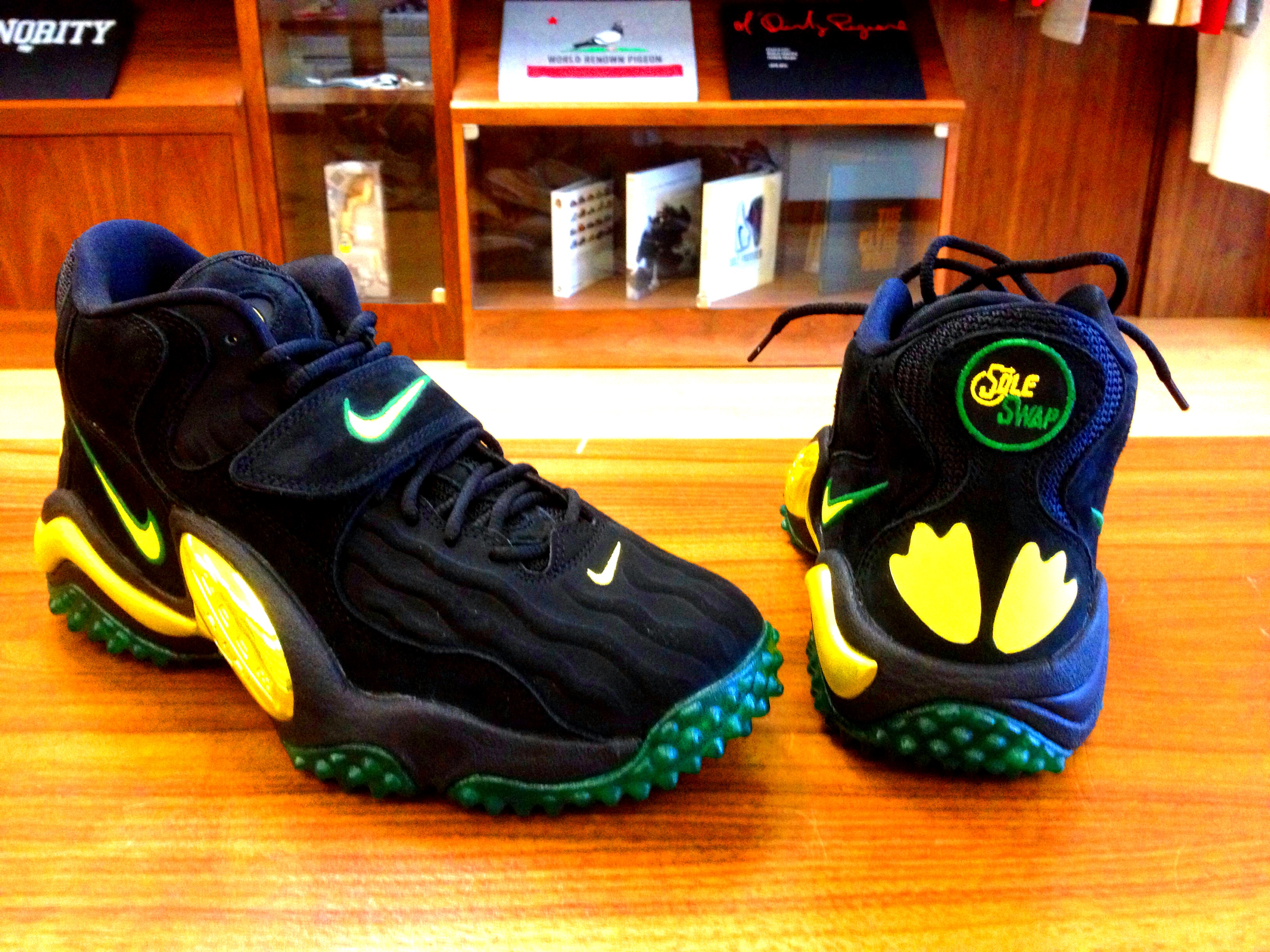 nike-zoom-turf-jet-97-oregon-ducks-customs-01 Nike Zoom Turf Jet 97 Oregon Ducks Customs 01
