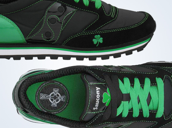 saucony shamrock shoes