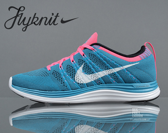Turquoise Pink Flyknit One 01