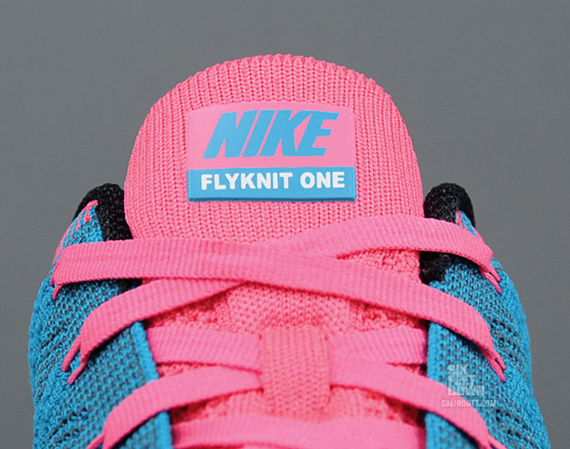 Turquoise Pink Flyknit One 05