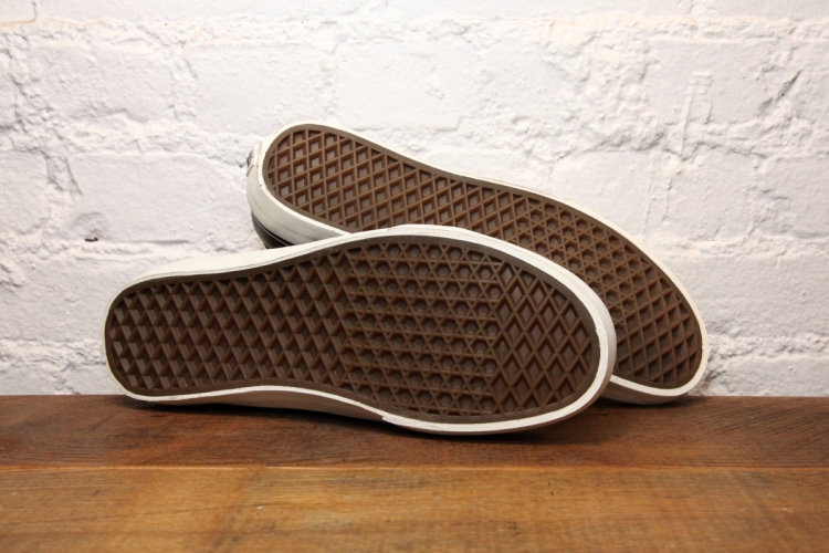 Vans Classics Old Skool Authentic Aged Leather 2