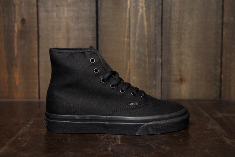 Vans Womens Authentic Spring 2013 3