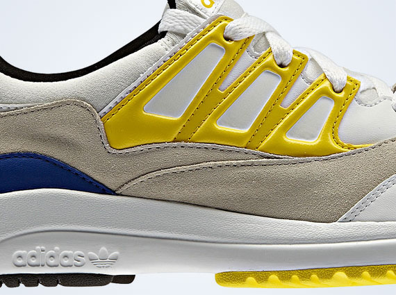 adidas torsion blue and yellow