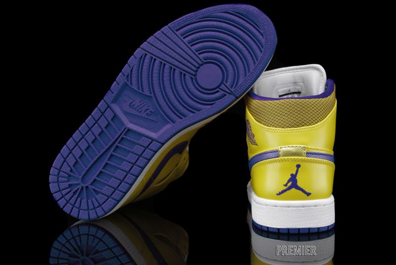 Air Jordan 1 Mid Lakers Available 04