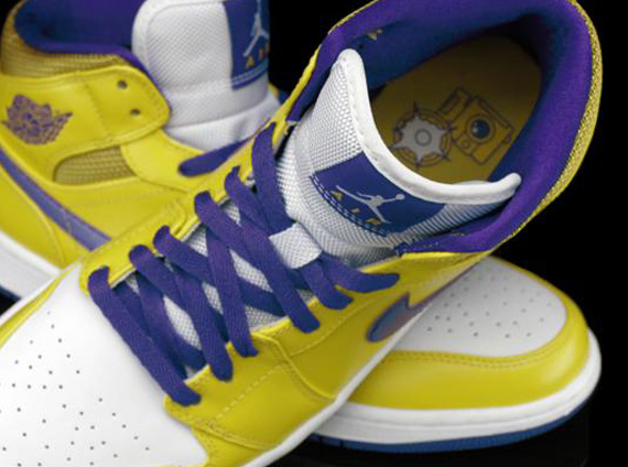 We now have official photos of the Air Jordan 1 Blue Gatorade Lakers Available