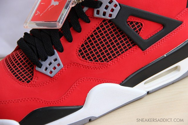 Air Jordan 4 Fire Red Nubuck 02