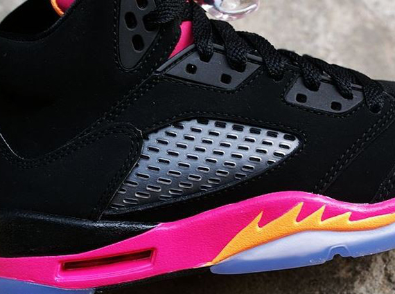 Air Jordan V Retro GS - Black - Bright Citrus - Fusion Pink