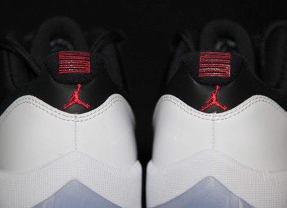 Air jordan Flocka Xi Low White Black Red