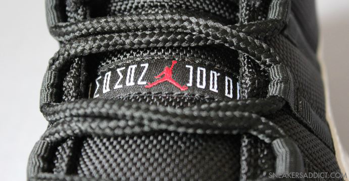 Air Jordan Xi Retro Low White Black Red 7