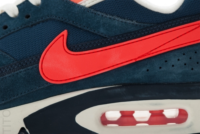 Nike Air Classic Bw Squadron Blue Total Crimson 2