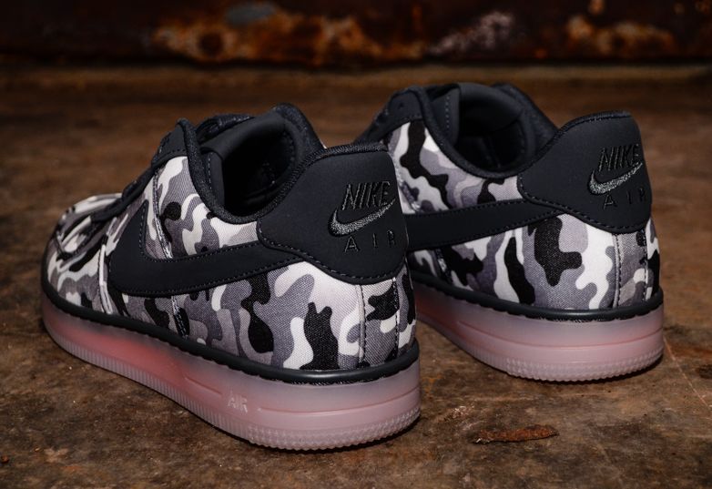 Nike Air Force 1 Downtown Fighter Jet 09