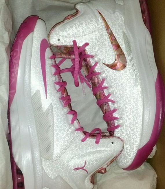 Nike Kd V Aunt Pearl Release Date 05