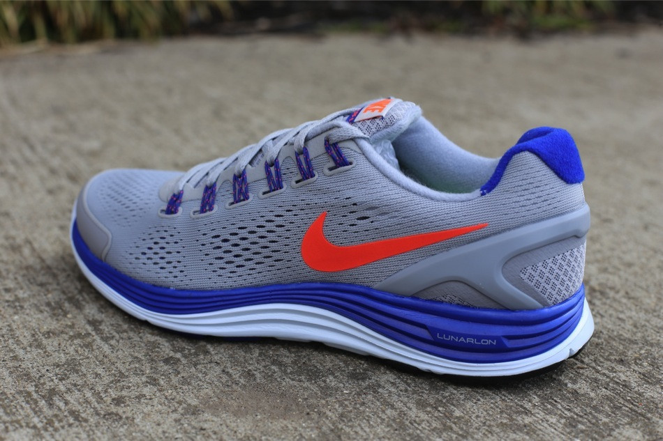 Nike Lunarglide 4 Wolf Grey Total Crimson Hyper Blue 3