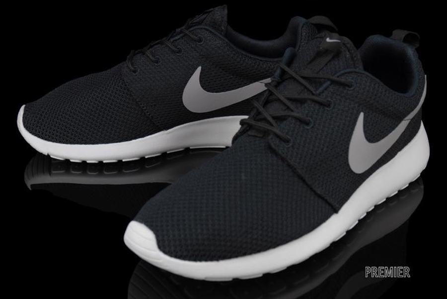 nike roshe run new colorways available 11