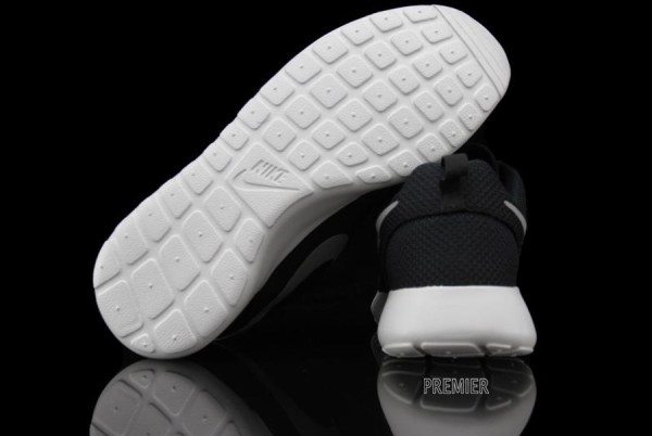 roshe run mens colorways