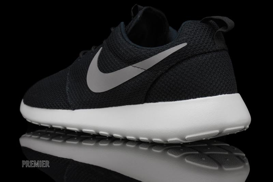 Nike Roshe Run New Colorways Available 14