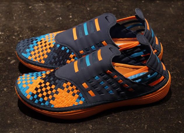 Nike Solarsoft Rache Woven Premium 06