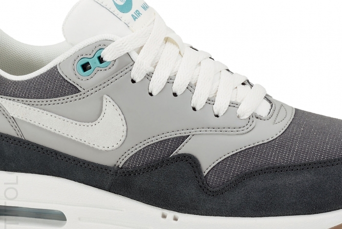 nike-wmns-air-max-1-vntg-dark-grey-sail-medium-grey-anthracite-3 Nike Wmns Air Max 1 Vntg Dark Grey Sail Medium Grey Anthracite 3
